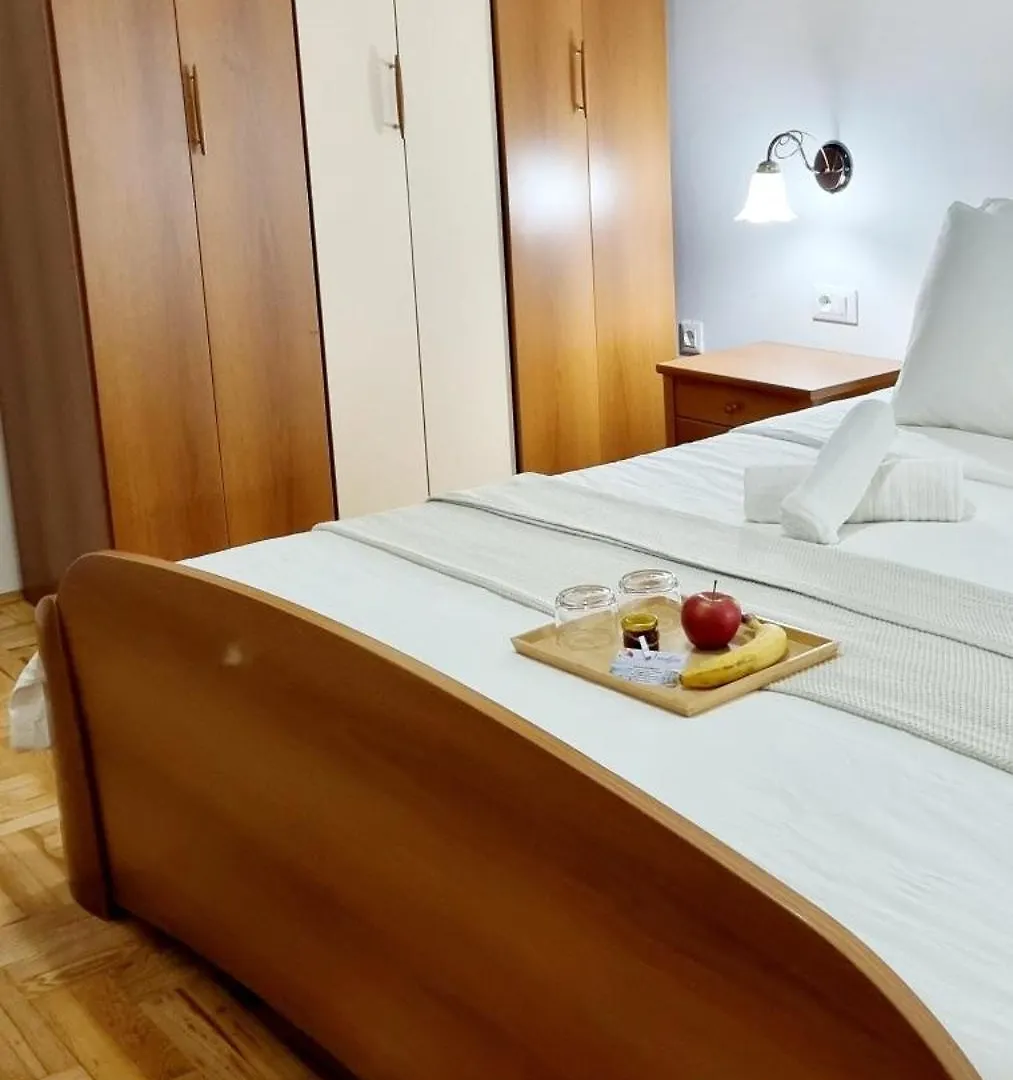 Bed & Breakfast Nadija Rooms Funtana Croatia